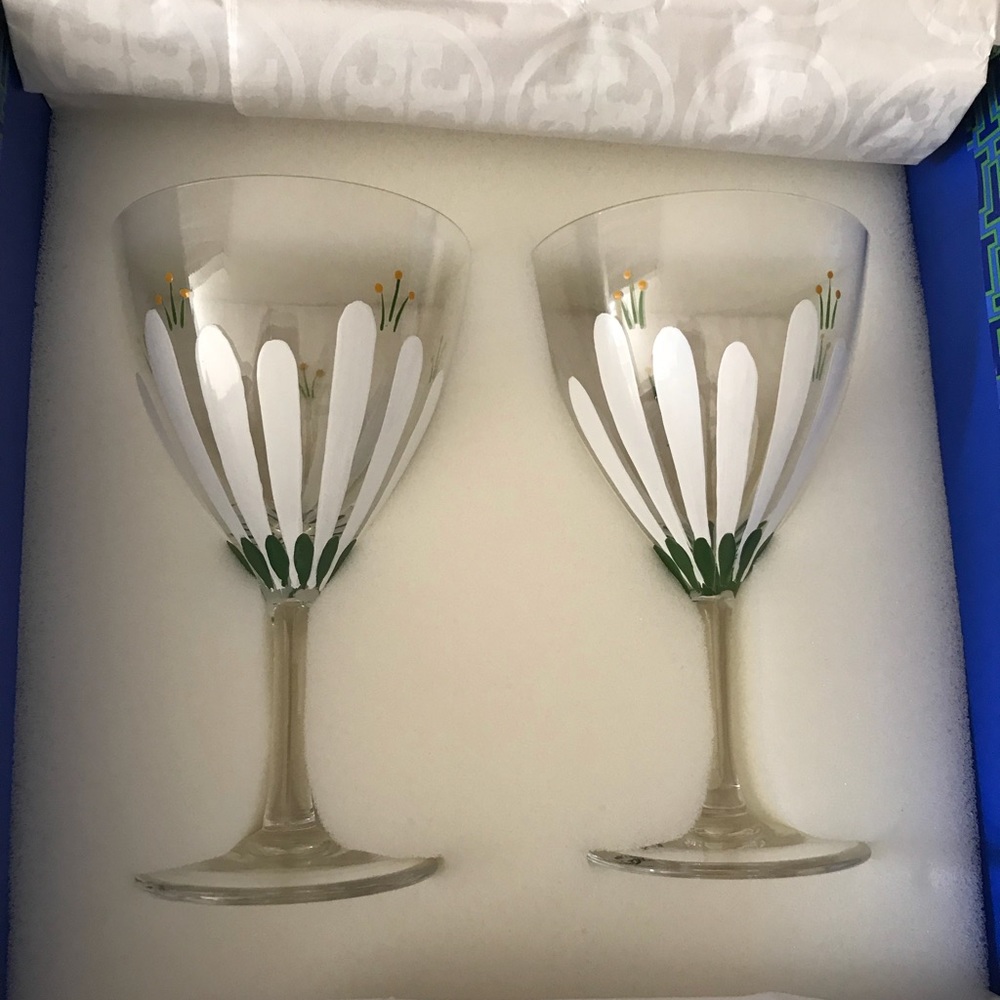 Tory Burch Spring Meadow Red Wine Glasses